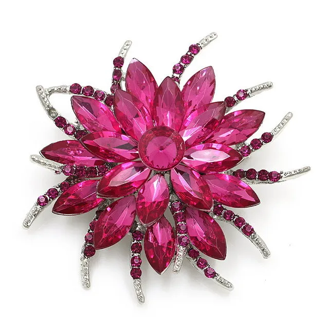 Beautiful Assorted Colors Crystal Daisy Flower Fashion Brooch Pins for Women