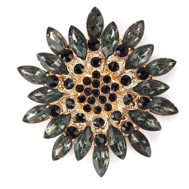 Beautiful Assorted Colors Crystal Daisy Flower Fashion Brooch Pins for Women