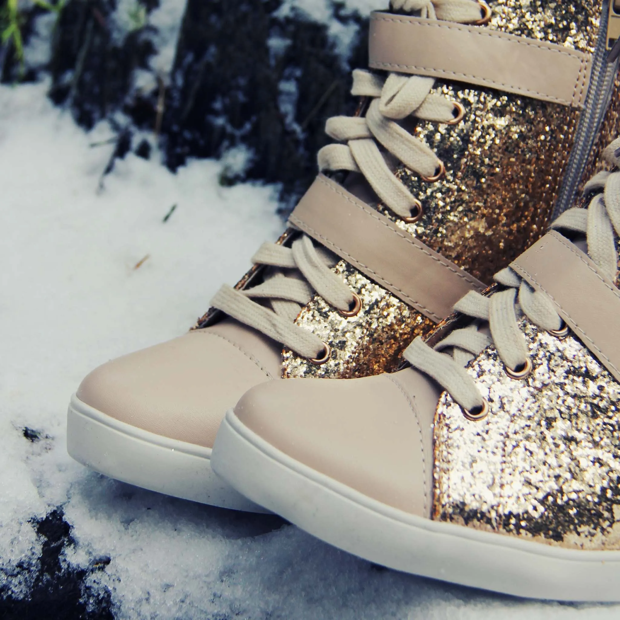 Dasher Sparkling Booties
