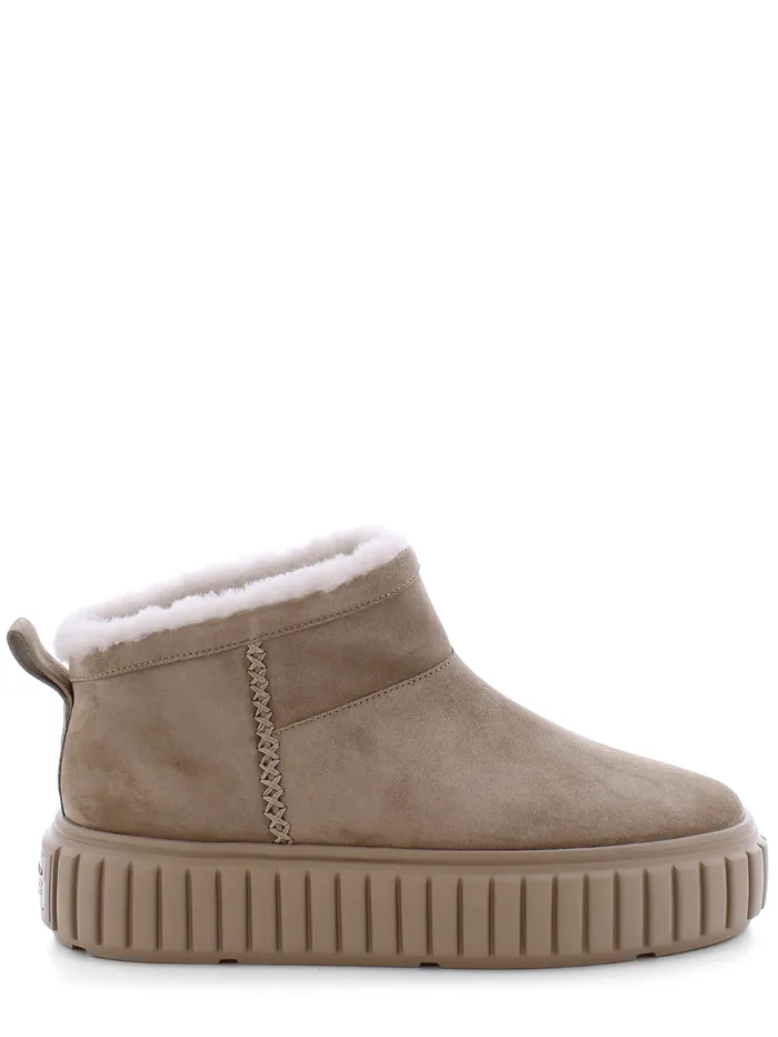 Kennel & Schmenger Beige Pull On Suede Ankle Boots 41-25260-566