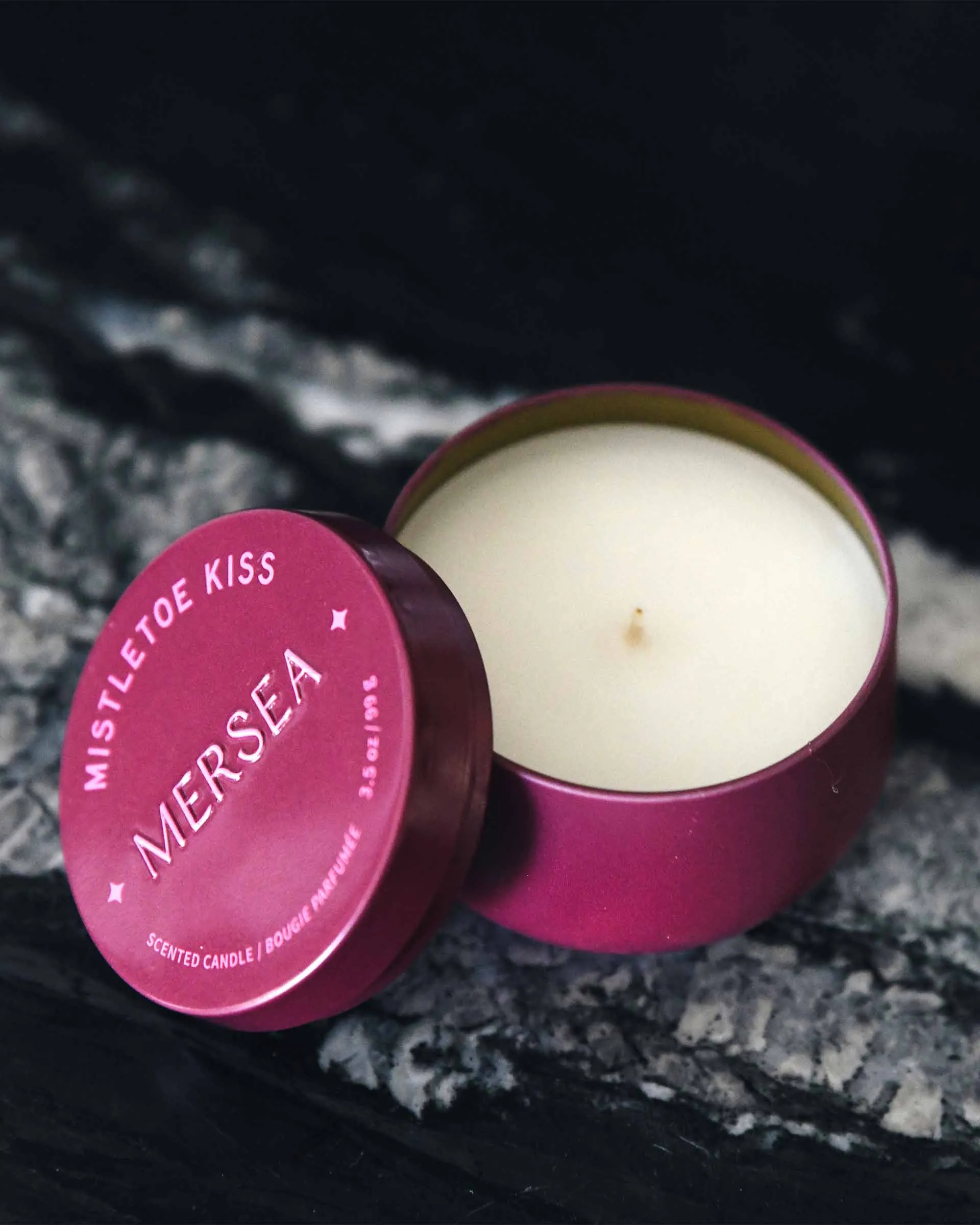 Mistletoe Kiss Toy Shop Tin Candle