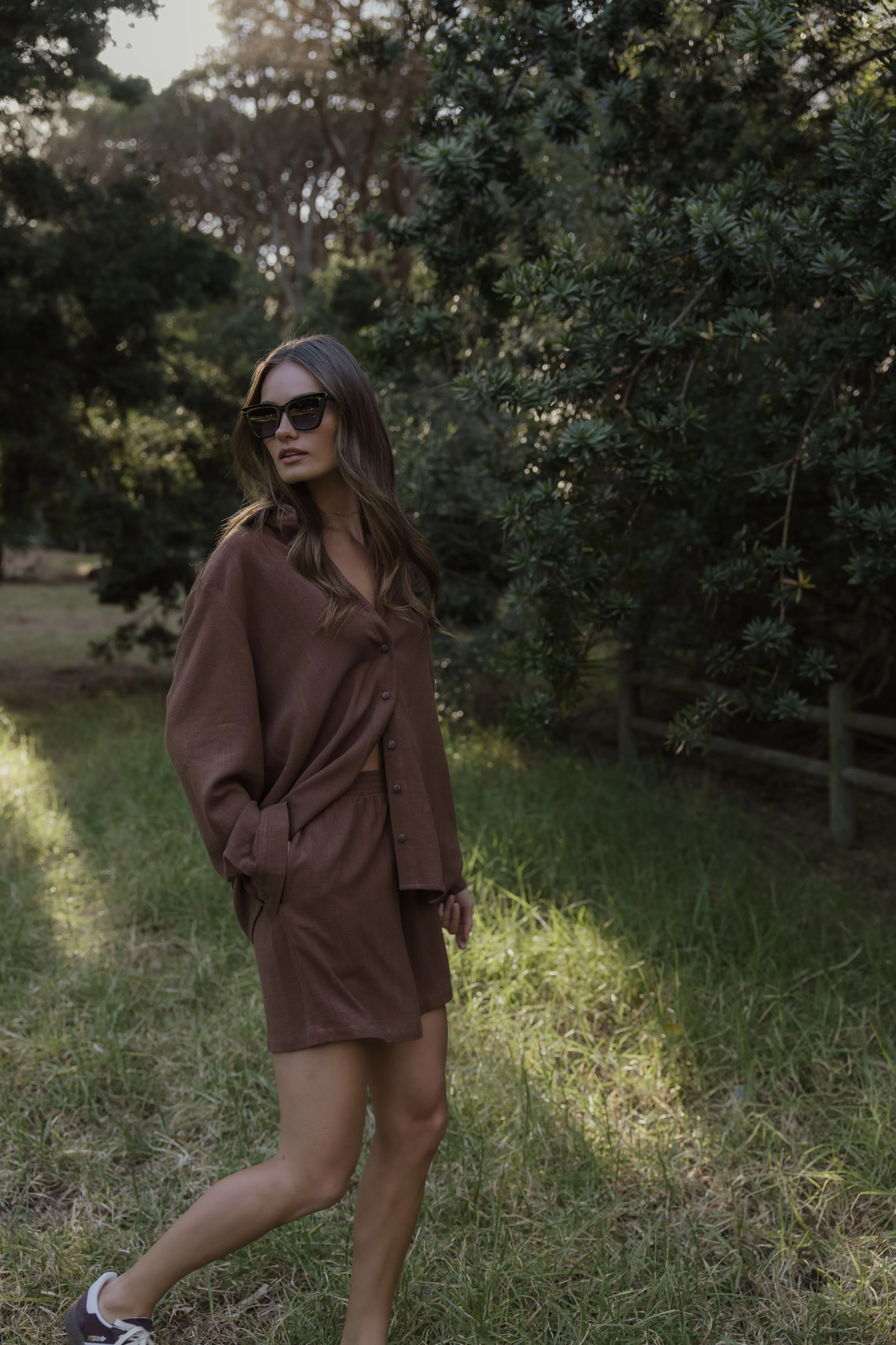 Santorini Boyfriend Shirt Chocolate Linen